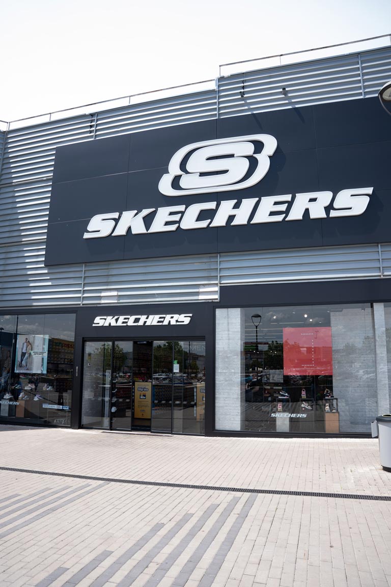 Skechers